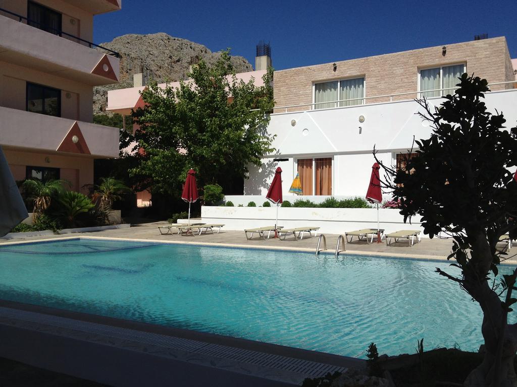 Saint Konstantin Beach Apartments Stegna Exterior foto