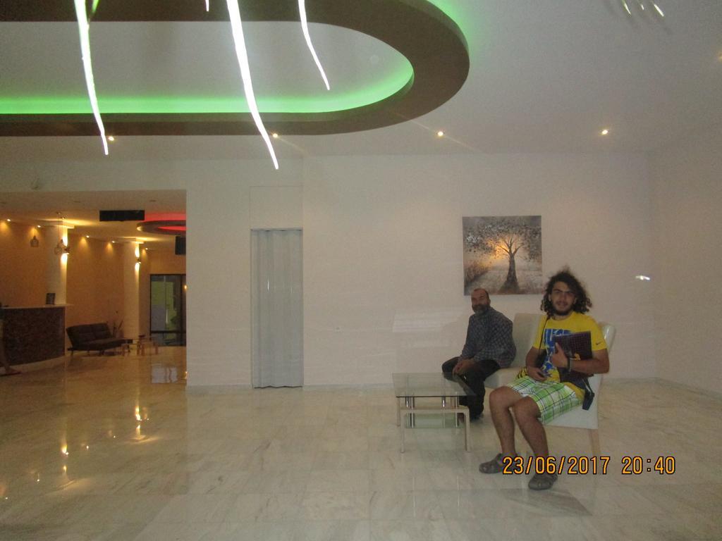 Saint Konstantin Beach Apartments Stegna Exterior foto